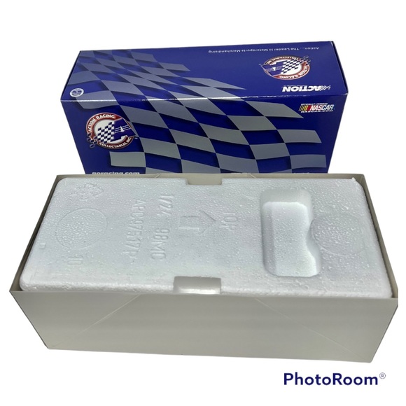 NASCAR Jeff Gordon 24 1999 Limited Edition Star Wars Episode 1 Collectible - Picture 3 of 16